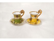 Paire tasses porcelaine Capodimonte Italie portaits personnages empire XXè