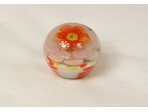Sulfure presse-papier cristal triple fleur rose orange XXème